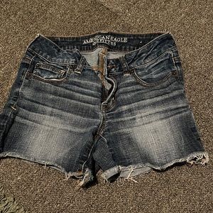 AMERICAN EAGLE SHORTSs